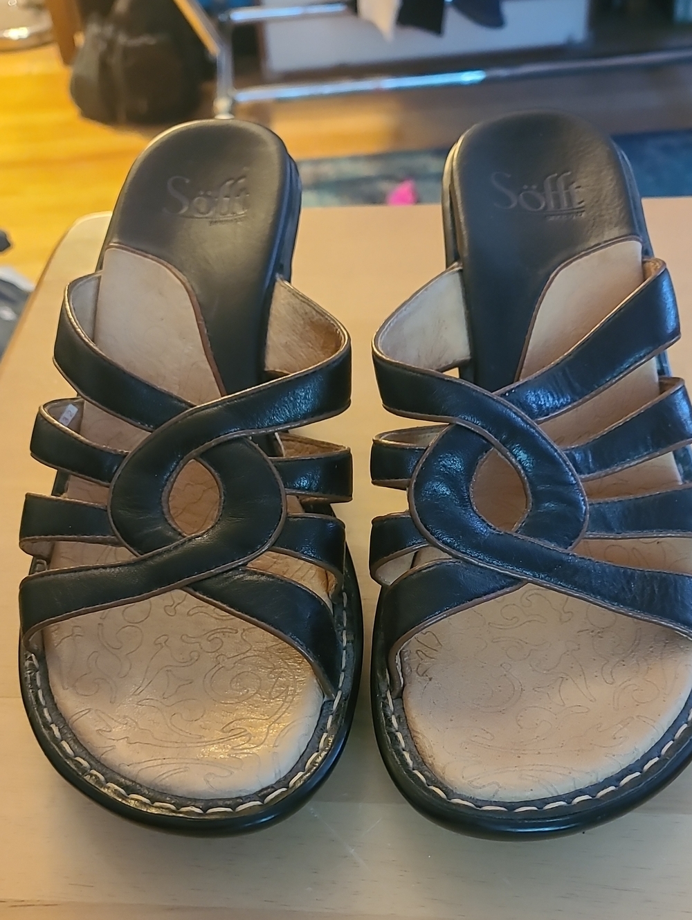 Sofft Black Leather Crisscross Slip-On Mules